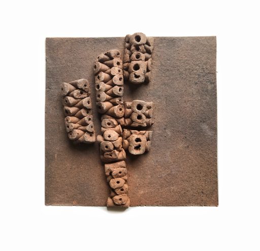 structures&orders nr.75   Keramik, Holz  45x45x3cm