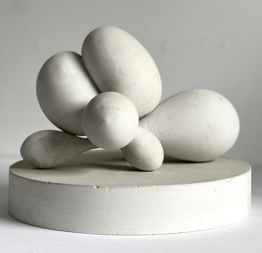 Stillleben II    2024   Gips  22x27x27cm